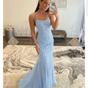 This is a Berlinnova dress I wore for prom. It fits amazing, and is beautiful!